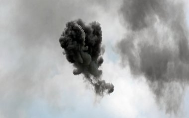 Kara bulut roketi patlamadan sonra şok edici.