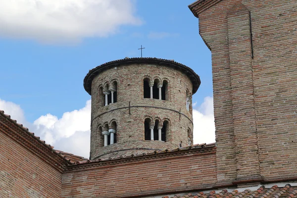 Bell Tower of Saint Apollinare in Classe, in apropiere de orasul Ravenn — Fotografie, imagine de stoc