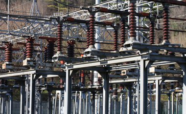 elektrik anahtarları ve aygıt içinde büyük bir güç istasyonu