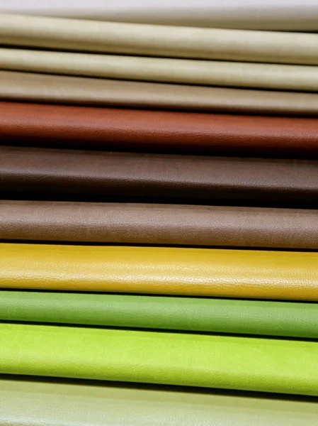 Colored lines of genuine leather for sale in Italian high fashio — Stock Photo, Image