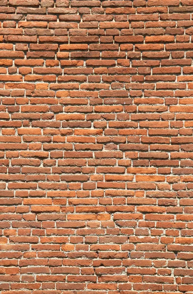 Rechteckige rote Ziegel einer alten Mauer — Stockfoto