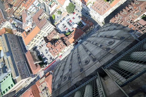 Turín desde el edificio más alto llamado MOLE ANTONELLIANA — Foto de Stock