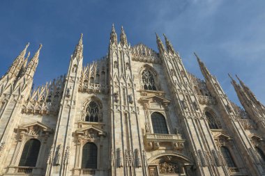 Gotik Katedrali Duomo Milan Kuzey İtalya'daki adı