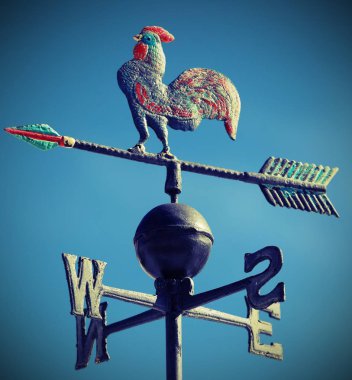 vane kardinal noktaları oklarla Rüzgar işaretlemek için