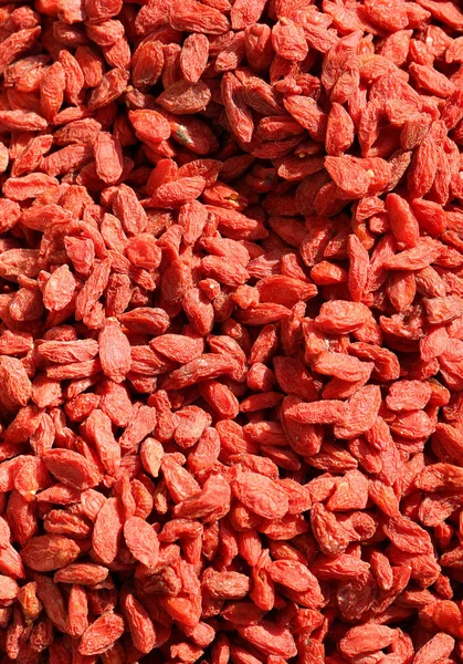 Fundo de vermelho Bagas de goji secas também chamado de wolfberry — Fotografia de Stock