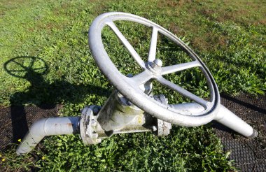 kapatma vanası ile büyük dokunun