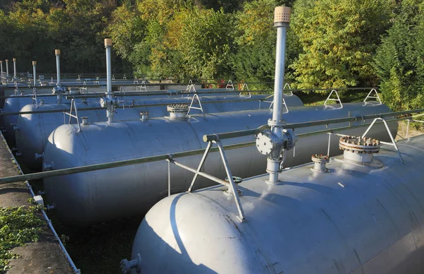 Industrial gas storage facilities in a refinery