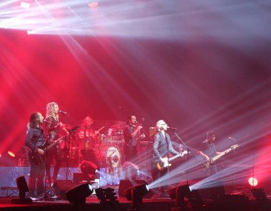 Padova, Pd, İtalya - 19 Mayıs 2017: Umberto Tozzi canlı konser 