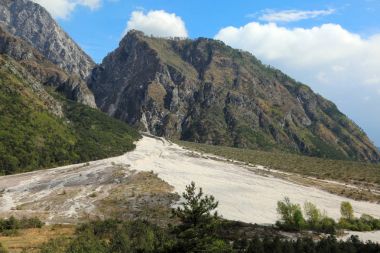 Kanyon ve Dağları Kuzey İtalya