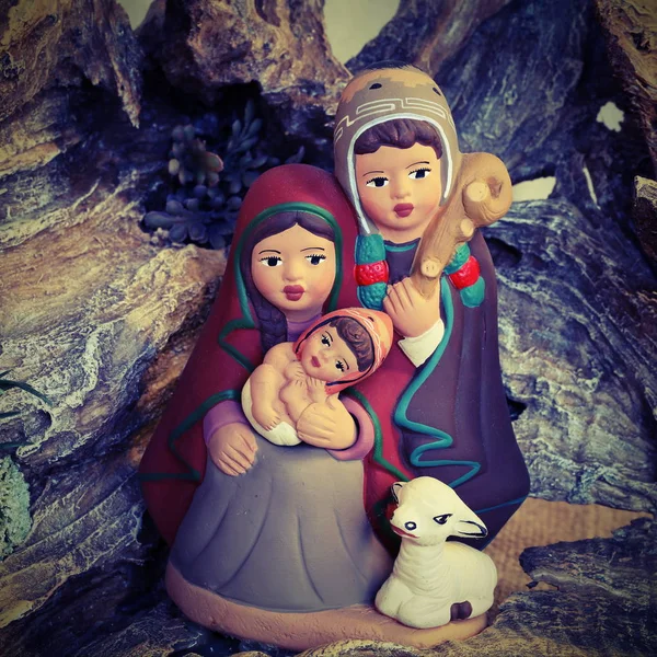 Presepe in stile sudamericano con pecora e stile vintage — Foto Stock