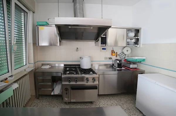 Inside a industrial kitchen with burners — Stock Photo, Image