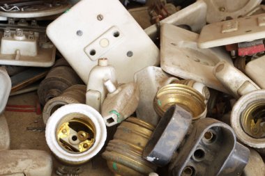 Antik elektrik anahtarları elektrik prizine lamba Satılık 