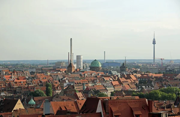 Panorama města Norimberku v Německu s střechy domů — Stock fotografie