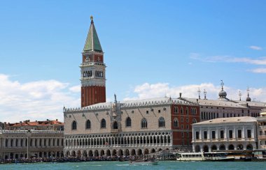 Venedik İtalya Campanile Saint Mark ve Ducal Sarayı fotoğraf