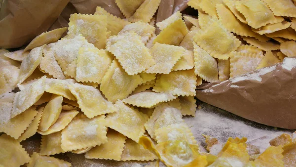 Raw ravioli made with fresh eggs and flour for sale — Stock Photo, Image