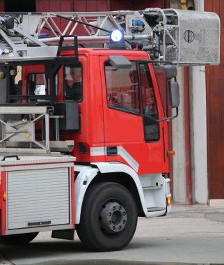 merdiven kamyonu itfaiye insanlar olmadan