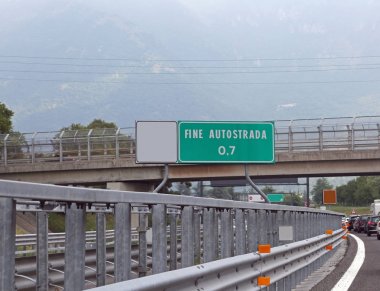 yol işareti metin iyi otobanı r sonu anlamına gelir ile