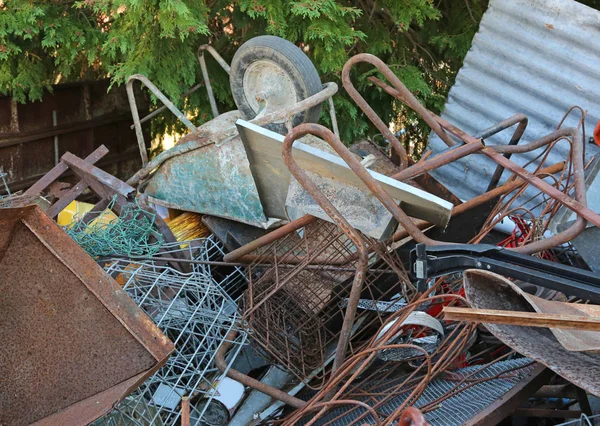 döküm demir malzemenin geri dönüştürülebilir atık toplama Merkezi 