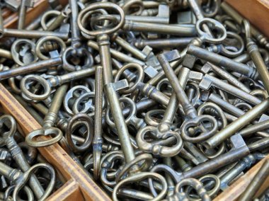 Antik metal tuşları bugün kullandığımız tüm belgili tanımlık parola sembolize