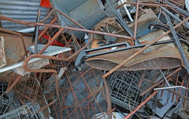 çöp toplama merkezi recycla, demir çelik malzemenin