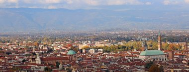 Vicenza şehir Kuzey İtalya ve fam geniş panoramik manzaralı