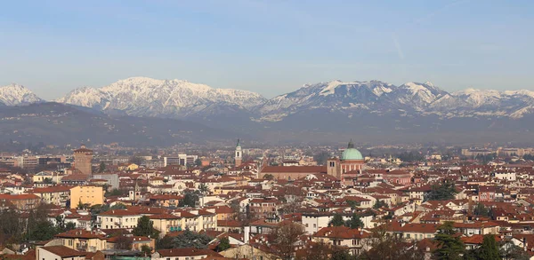 Vue panoramique hivernale de Vicence en Italie — Photo