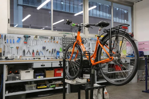 Tools Bicycle Mechanic Workbench Workbench With Many Tools Inside