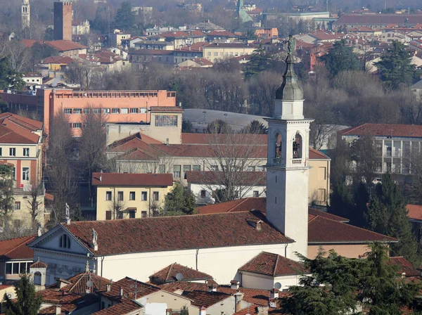 意大利维琴察市的教堂叫圣诞老人卡特琳 — 图库照片