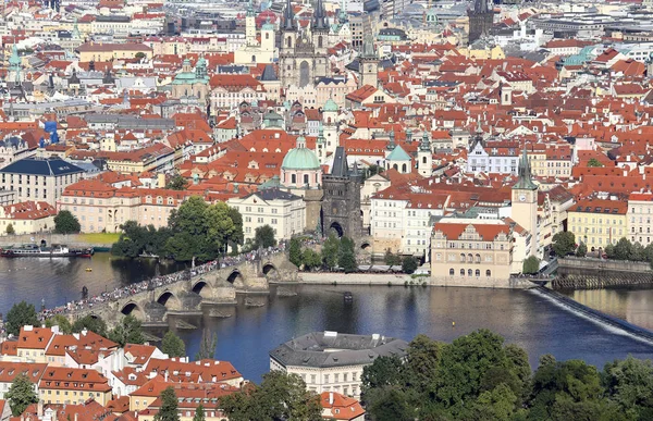 Prague, Çek Cumhuriyeti - 24 Ağustos 2016: panoramik ve — Stok fotoğraf