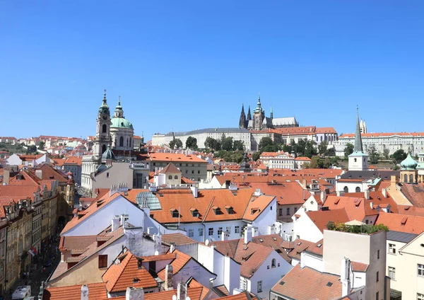 Prag, Tschechische Republik - 25. August 2016: Panoramablick vom — Stockfoto