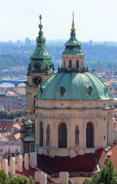 Prag, Tschechische Republik - 24. August 2016: Kirche des heiligen nicho — Stockfoto