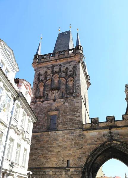 Praga, República Checa - 25 de agosto de 2016: Antiga Torre de Char — Fotografia de Stock