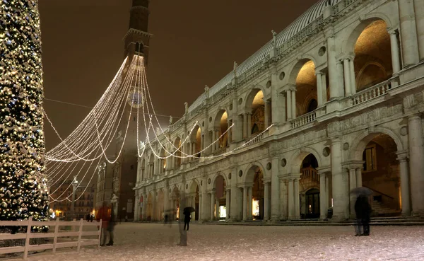 Vicenza v Itálii Rynku se sněhem — Stock fotografie