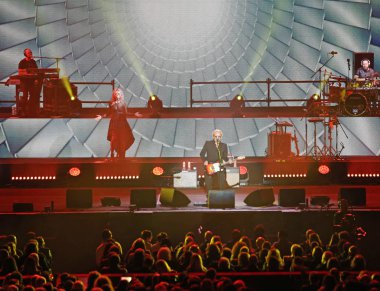Verona, İtalya - 14 Ekim 2017: Umberto Tozzi canlı konser 