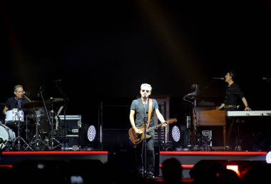 Padova, Pd, İtalya - 20 Ekim 2017: Luciano Li canlı konser