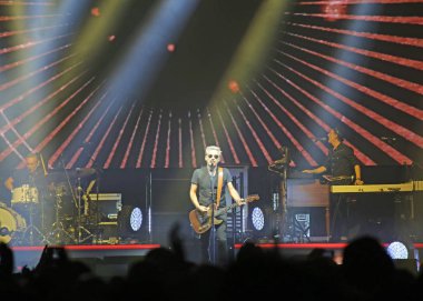 Padova, Pd, İtalya - 20 Ekim 2017: Luciano Li canlı konser