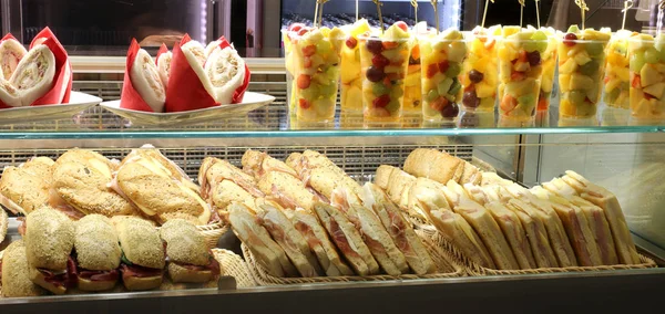 Bar sandviç Satılık sürü — Stok fotoğraf