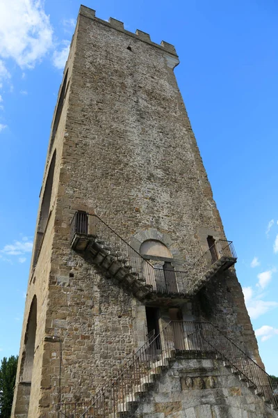 Florencia Italia antigua torre llamada Torre San Niccolo en italiano — Foto de Stock