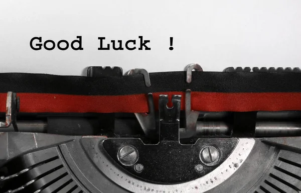 Tekst napisany z stare maszyny do pisania Good Luck — Zdjęcie stockowe