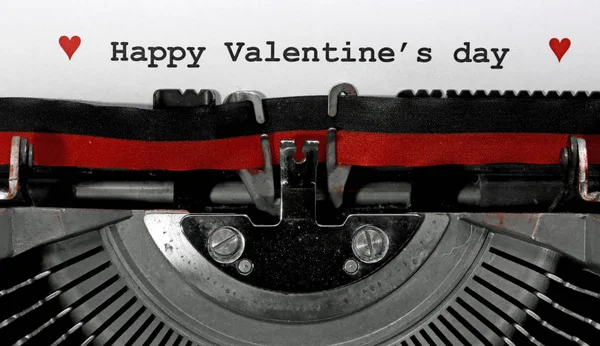 Wide Text Happy Valentine s day written with the old typewriter — Stock Photo, Image