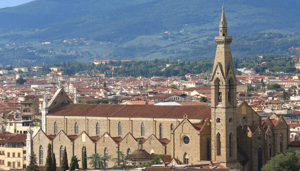 Veduta panoramica della Chiesa di Santa Croce a Firenze — Foto Stock
