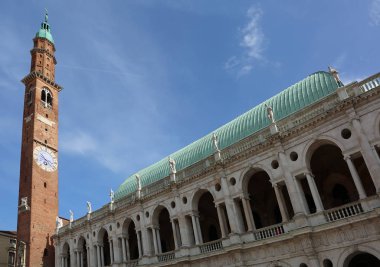 Yüksek mimar Palladio tarafından tasarlanan Palladian Bazilikası 