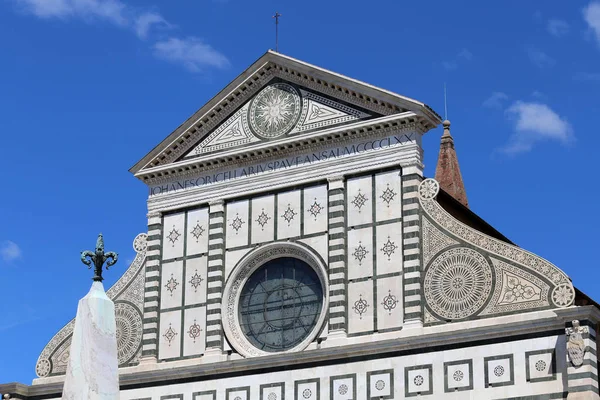 佛罗伦萨意大利圣玛丽大教堂也叫圣玛利亚没有 — 图库照片