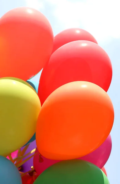 Много воздушных шаров во время вечеринки — стоковое фото