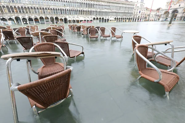 Hihetetlen kilátás nyílik a Piazza San Marco Velencében Olaszországban teljes — Stock Fotó