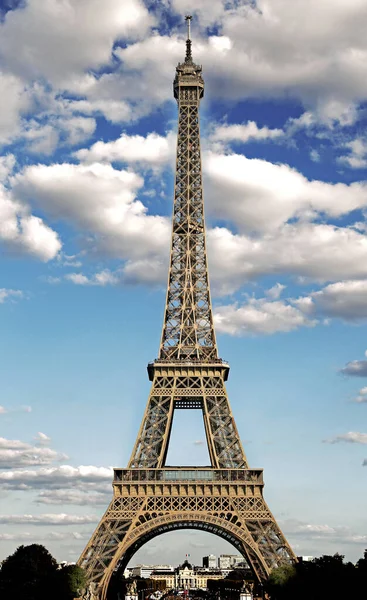 Eiffeltoren symbool van de stad Parijs met Hdr effect en de — Stockfoto