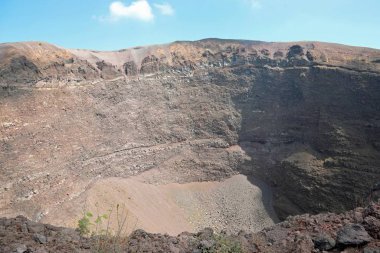 Vezüv Volkanı İtalya 'nın Napoli kenti yakınlarında