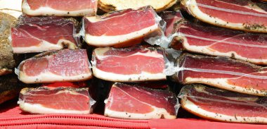 Benek Kuzey İtalya 'nın tipik bir soğuk hava kesimidir.