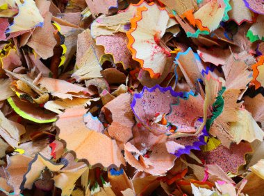 renkli kalemler talaşı