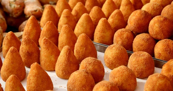 Stuffed balls rice is a typical dish of Italy called ARANCINI in — Stock Photo, Image